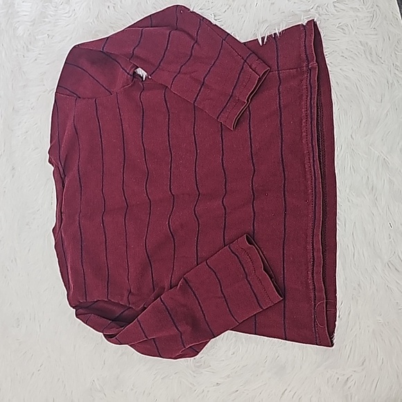 Boys size 5 bundle of  4 tops. 2 puma and 2 others - Picture 12 of 12